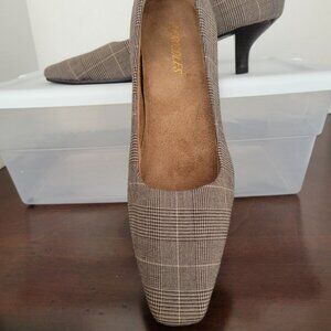 Women's Glen Plaid Pumps